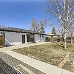 15-Mins From Dia, Remodeled, Cozy Downstairs Unit