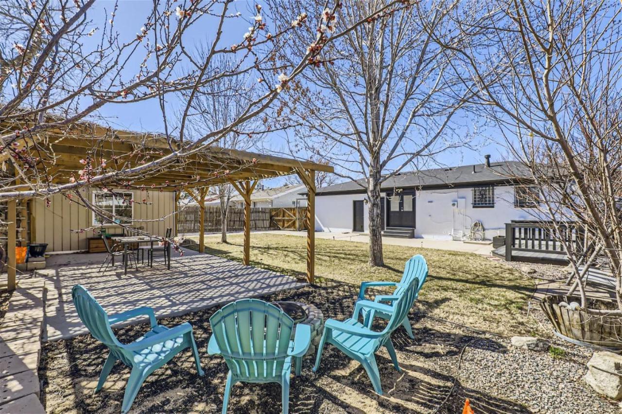 15-mins From Dia, Remodeled, Cozy Downstairs Unit Casa vacanze *